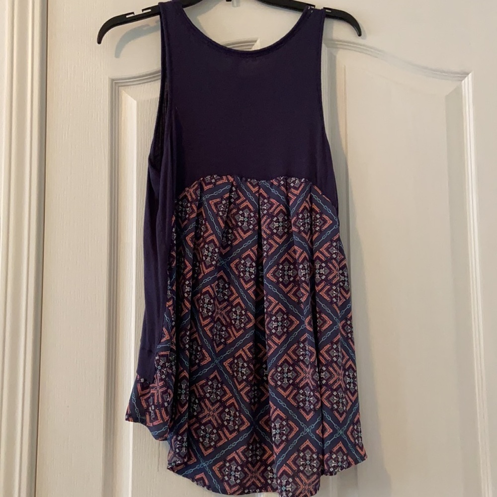 Tank top - Picture 2 of 2